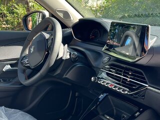 2022 Peugeot 2008 6AT II, белый, 2500000 рублей, вид 5