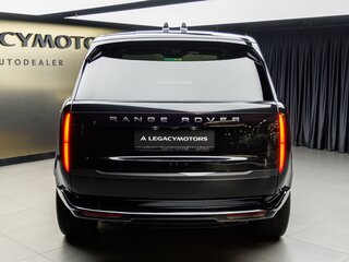 2026 Land Rover Range Rover P530 MHEV V, чёрный, 27120000 рублей, вид 4