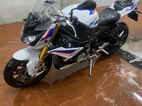 2018 BMW S 1000 R, белый, 1250000 рублей, вид 1