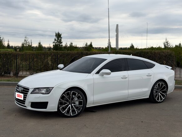 2010 Audi A7 I (4G), белый - вид 1