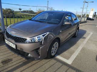 2022 Kia Rio IV Рестайлинг, серый, 1649000 рублей, вид 1