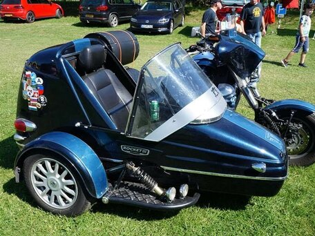2008 Triumph Rocket III, синий, 1650000 рублей, вид 4