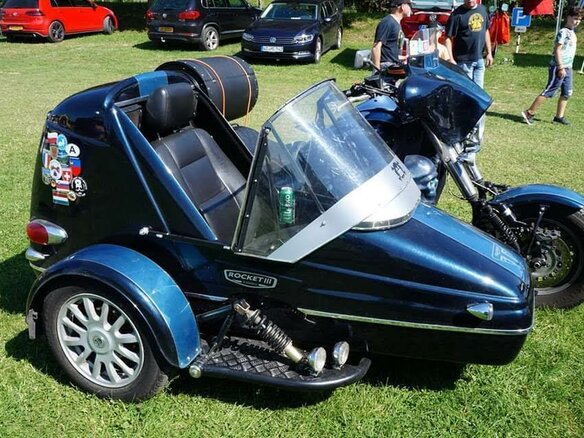 2008 Triumph Rocket III, синий, 1650000 рублей - вид 3