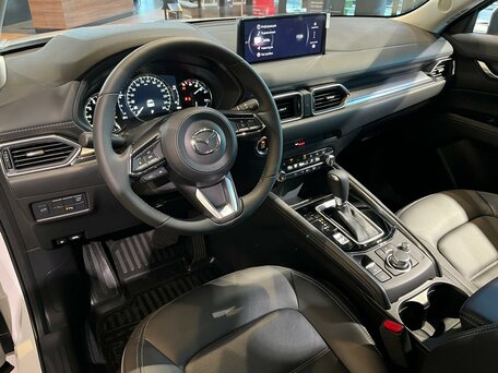 2025 Mazda CX-5 II Рестайлинг, белый, 5590000 рублей, вид 4
