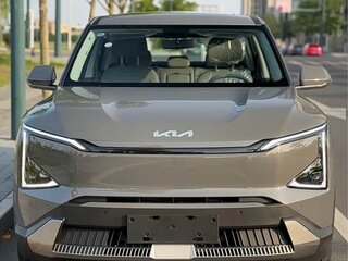 2025 Kia EV5 64.2 kWh, серый, 3600000 рублей, вид 3