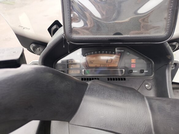 2011 Suzuki Burgman (SkyWave) 650, белый, 420500 рублей - вид 12