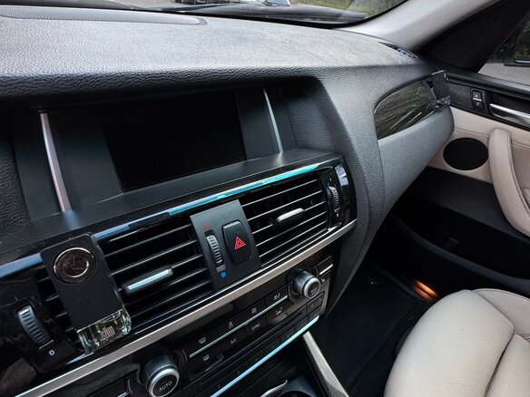 2015 BMW X3 20d xDrive II (F25) Рестайлинг, белый, 1750000 рублей - вид 13