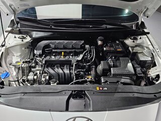 2023 Hyundai Avante VII Рестайлинг, белый, 1885000 рублей, вид 5
