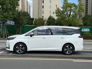 2022 GAC Trumpchi M6 Pro, белый, 1378000 рублей, вид 4