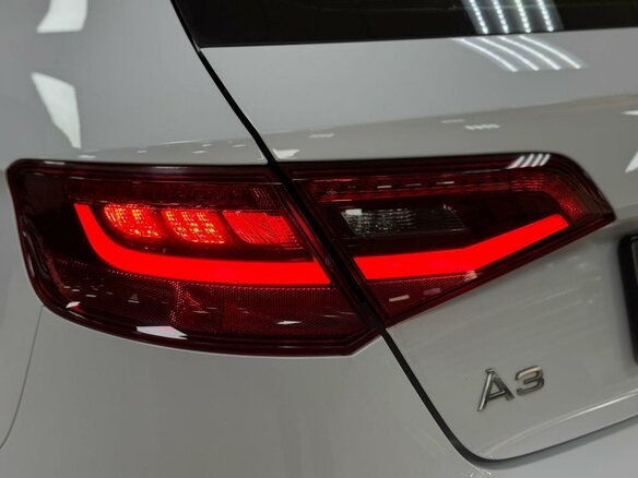 2014 Audi A3 III (8V), белый, 895000 рублей - вид 9