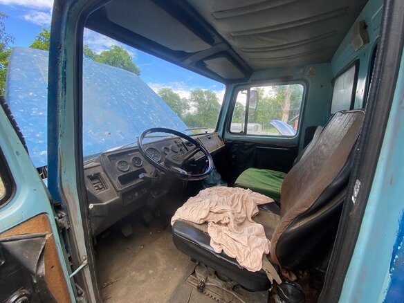 1992 ГАЗ 3307, синий, 300000 рублей - вид 4