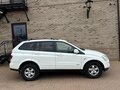 2010 SsangYong Kyron I Рестайлинг, белый, 795000 рублей - вид 2
