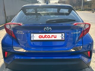2017 Toyota C-HR I, синий, 2380000 рублей, вид 3