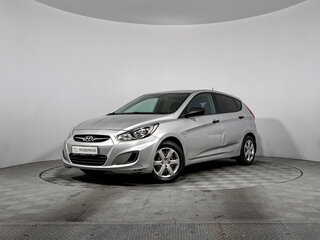 2014 Hyundai Solaris I, серебристый, 594000 рублей, вид 1