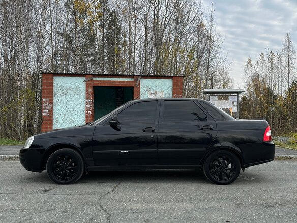 2011 Lada (ВАЗ) Priora I, чёрный, 350000 рублей - вид 8