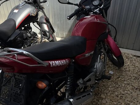 2011 Yamaha YBR125, красный, 150000 рублей, вид 5