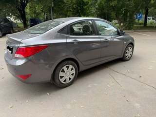 2016 Hyundai Solaris I Рестайлинг, серый, 690000 рублей, вид 5