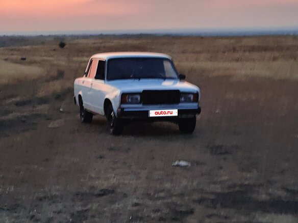 2006 Lada (ВАЗ) 2107, белый, 127000 рублей - вид 2
