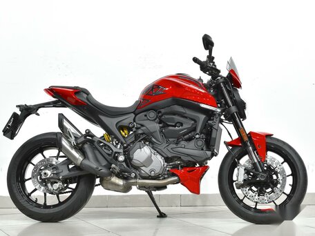 2021 Ducati Monster 1000, красный, 819000 рублей, вид 3