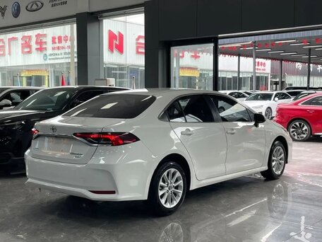2023 Toyota Corolla XII (E210), белый, 1699000 рублей, вид 4