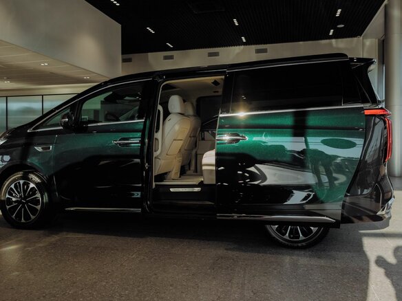 2026 Wey 80 Business Lounge 44.28 kWh, зелёный, 8799000 рублей - вид 6