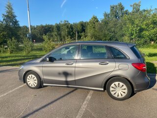 2013 Mercedes-Benz B-Класс 180 II (W246), серый, 1030000 рублей, вид 4
