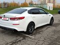2019 Kia Optima IV Рестайлинг, белый, 1330000 рублей - вид 3