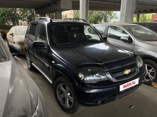 2017 Chevrolet Niva I Рестайлинг, чёрный, 424000 рублей, вид 1