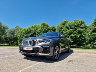 2021 BMW X6 30d III (G06), коричневый, 9999999 рублей, вид 1