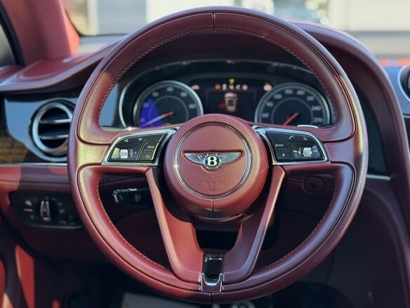 2018 Bentley Bentayga I, чёрный - вид 5
