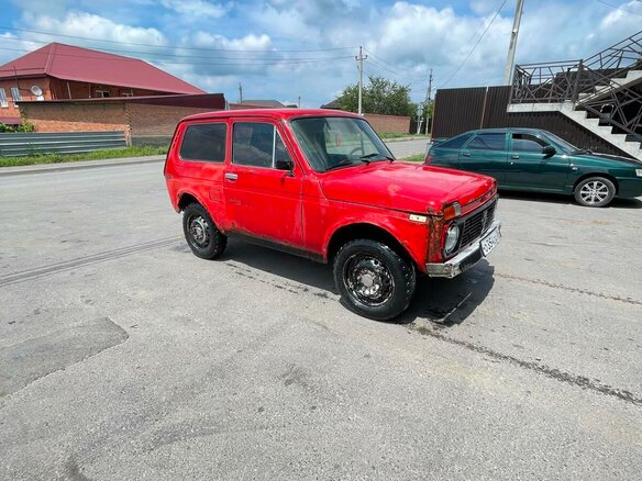 1993 Lada (ВАЗ) 2121 (4x4) I, красный, 93000 рублей - вид 1