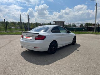 2014 BMW 2 серии 220d F22, белый, 1800000 рублей, вид 4