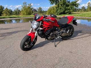 Ducati Monster 821