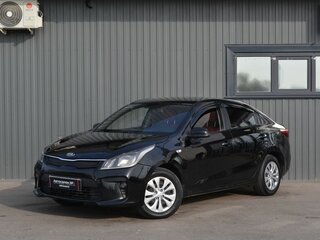 2018 Kia Rio IV, чёрный, 739999 рублей, вид 1