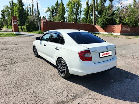 2015 Skoda Rapid I, белый, 520000 рублей, вид 2