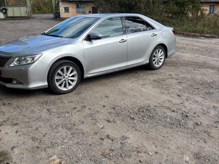 2013 Toyota Camry Japan Market VII (XV50), серебристый, 1580000 рублей, вид 5
