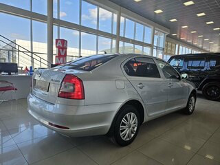 2011 Skoda Octavia II (A5) Рестайлинг, серебристый, 915000 рублей, вид 5
