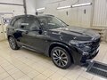 2020 BMW X5 40i IV (G05/G18), чёрный, 8550000 рублей - вид 2