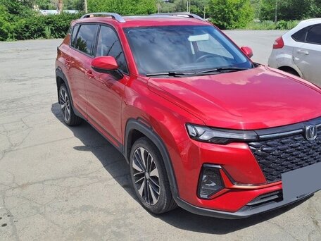 2023 Changan CS35 Plus I Рестайлинг, красный, 1470000 рублей, вид 1