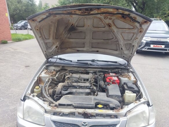 2000 Mazda 323 VI (BJ), серебристый, 120000 рублей - вид 13