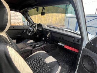 2011 Lada (ВАЗ) 2121 (4x4) I Рестайлинг, белый, 420000 рублей, вид 2