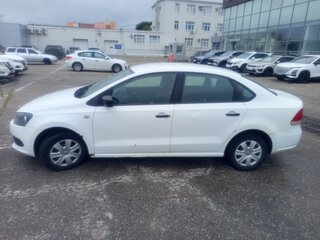 2014 Volkswagen Polo V, белый, 440000 рублей, вид 2
