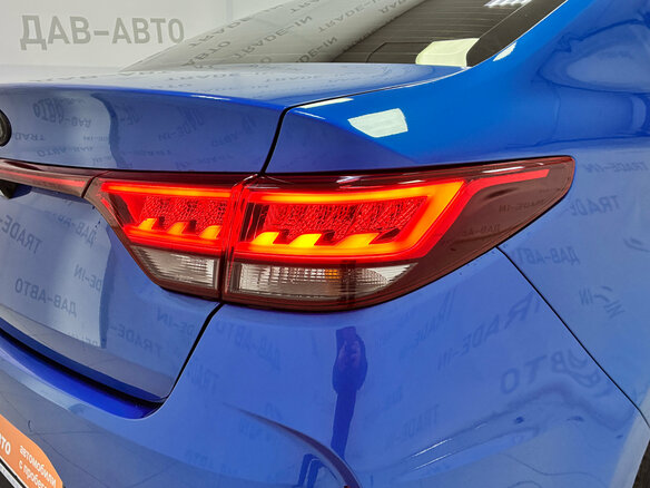 2020 Kia Rio IV Рестайлинг, синий, 1640000 рублей - вид 8
