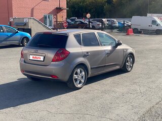 2007 Kia Ceed I, бежевый, 650000 рублей, вид 5