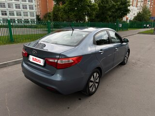 2014 Kia Rio 6-speed III, голубой, 900000 рублей, вид 5