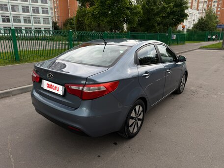 2014 Kia Rio 6-speed III, голубой, 750000 рублей, вид 5