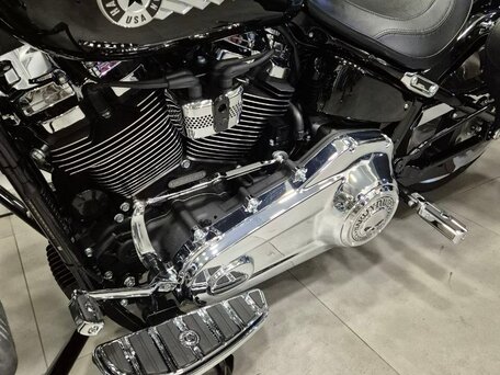 2026 Harley-Davidson Fat Boy, чёрный, 3600000 рублей, вид 4