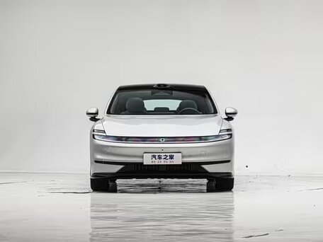2026 Changan Qiyuan A06 28.39 kWh, серый, 2800000 рублей, вид 2