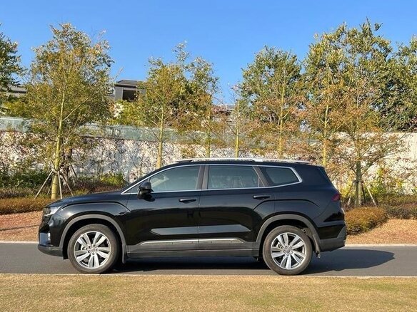 2022 Geely Okavango I, чёрный, 2300000 рублей - вид 8