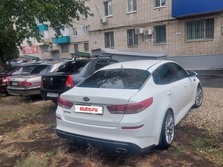 2019 Kia Optima IV Рестайлинг, белый, 1499900 рублей, вид 3